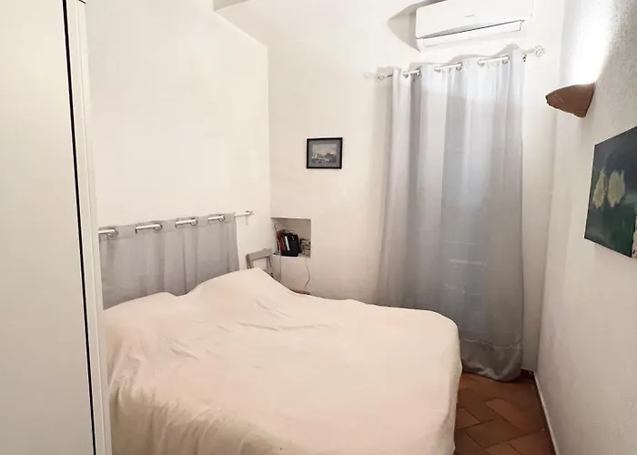 La Casa Di Licia A Due Passi Da Piazza Del Plebiscito *