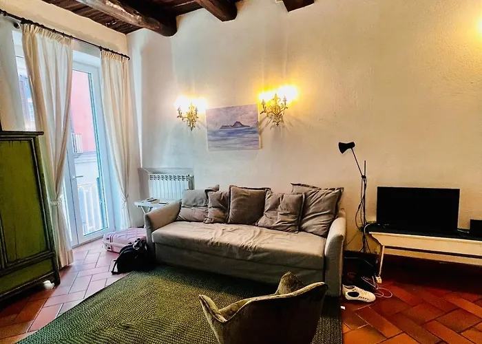 La Casa Di Licia A Due Passi Da Piazza Del Plebiscito Lägenhet Neapel