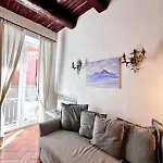 Lejlighed La Casa Di Licia A Due Passi Da Piazza Del Plebiscito