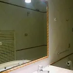 Lejlighed La Casa Di Licia A Due Passi Da Piazza Del Plebiscito Napoli