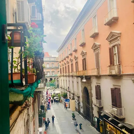 Appartamento La Casa Di Licia A Due Passi Da Piazza Del Plebiscito Napoli