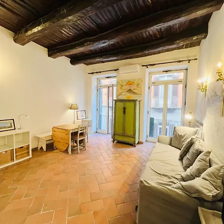 Apartment La Casa Di Licia A Due Passi Da Piazza Del Plebiscito *