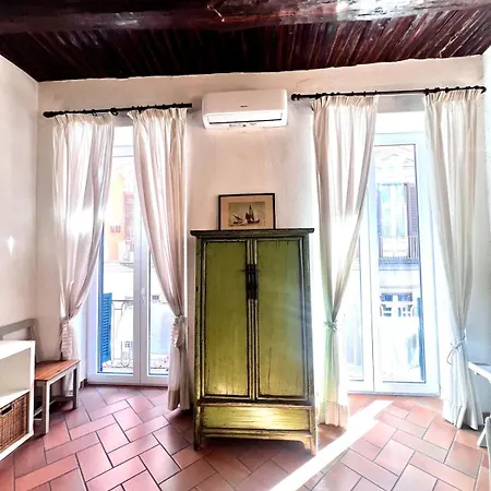 La Casa Di Licia A Due Passi Da Piazza Del Plebiscito Lejlighed *