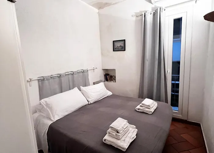 아파트 La Casa Di Licia A Due Passi Da Piazza Del Plebiscito 나폴리